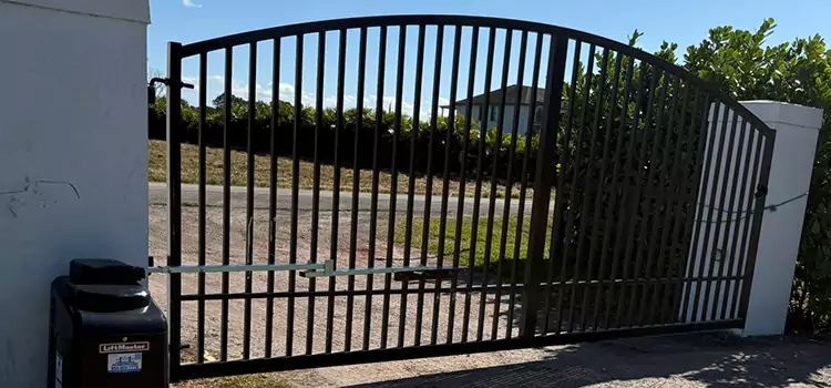 Driveway Fence Repair Ashburn